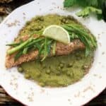 Gesundes Lachs auf Erbsenpüree Rezept